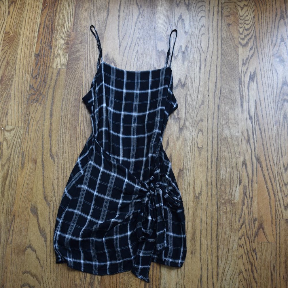 American Threads Plaid Mini Wrap Dress Medium